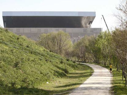 Estado de las obras de construcción del complejo multifuncional y centro de tenis La Caja Mágica.