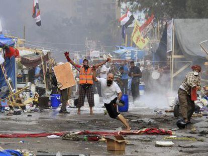 Decenas de muertos en enfrentamientos en Egipto