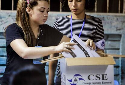 Los colegios electorales cierran la jornada en Managua. 