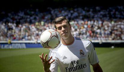 Bale, en su presentaci&oacute;n como nuevo jugador del Madrid.