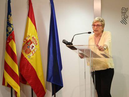 La consejera de Sanidad, Ana Barceló, durante su comparecencia este viernes.