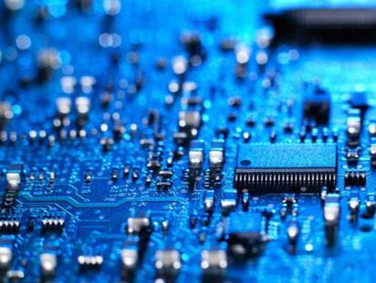 Los ingresos por semiconductores caerán un 3,6% en 2023 frente a una subida del 4% este año