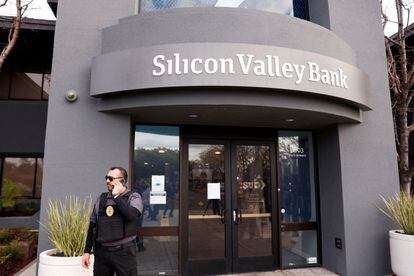 Oficina del Silicon Valley Bank headquarters en Santa Clara, California (EE UU).