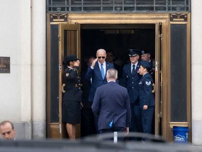 Joe Biden abandonaba este miércoles el hospital militar Walter Reed, en Bethesda, un suburbio de Washington, ya en el Estado de Maryland, tras someterse a un chequeo médico.