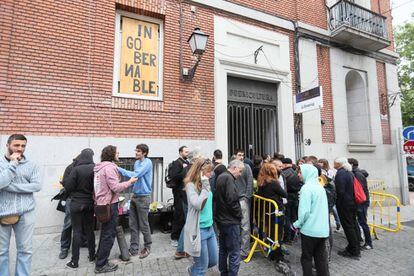 Intento de desalojo del centro social okupa La Ingobernable, situado en el número 39 de la calle del Gobernador y con una fachada al paseo del Prado en Madrid en el 2018