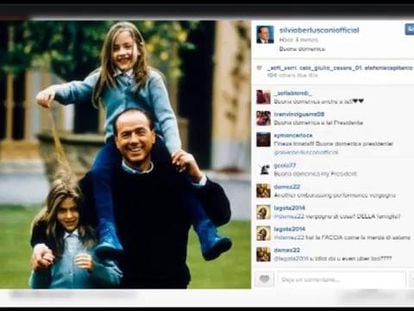 Imagen del álbum familiar de Berlusconi con sus hijas.