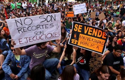 Manifestaciones en Valencia contra los recortes en Educación en 2013.