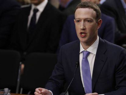 Mark Zuckerberg, CEO de Facebook, ante el Senado estadounidense.