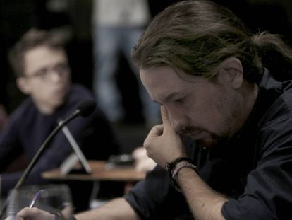 En primer plano, Pablo Iglesias, y detrás, íñigo Errejón, el pasado 11 de octubre.