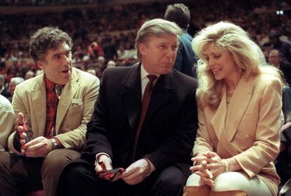 Elliott Gould, Donald Trump and Marla Maples on the field in 1991. Those were different times.