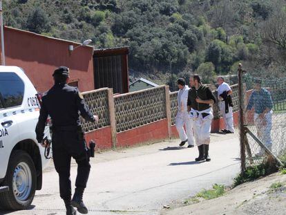 Registro el pasado martes de la Guardia Civil en el matadero de Toreno (Le&oacute;n). 
