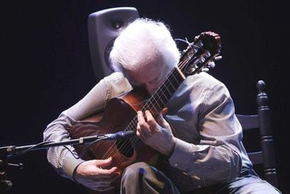 Manolo Sanlúcar, en su concierto en los Teatros del Canal en junio de 2010.