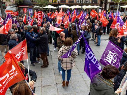 Concentración en Toledo contra la sentencia del Constitucional que avala los despidos por enfermedad