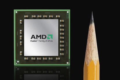 Un procesador de AMD junto a un lápiz.