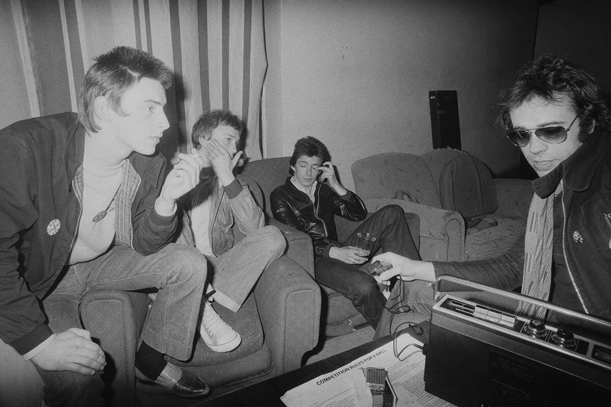Paul Weller con su banda The Jam y una Harrington en 1977.