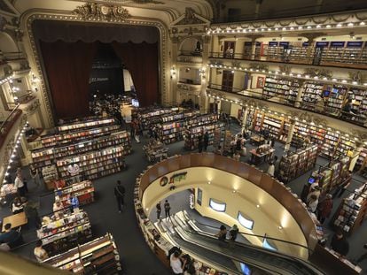 Interior de la librería El Ateneo Grand Splendid, en Buenos Aires.