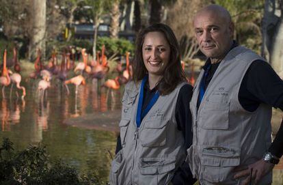 Bárbara Ambrós i José Luis Pico, treballadors del zoo.