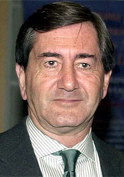 Alfonso Cortina.