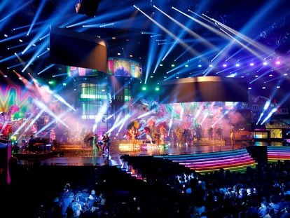 Vista del escenario durante la última entrega de los Grammy latinos, en Las Vegas, Estado de Nevada, el 18 de noviembre de 2021.