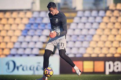 Gudiño durante un entrenamiento con el Oporto