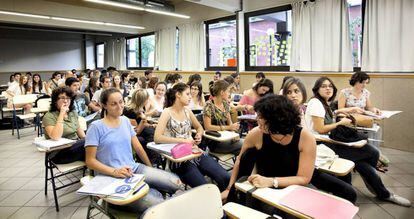Alumnos en el Campus UB del recinto de Mundet.