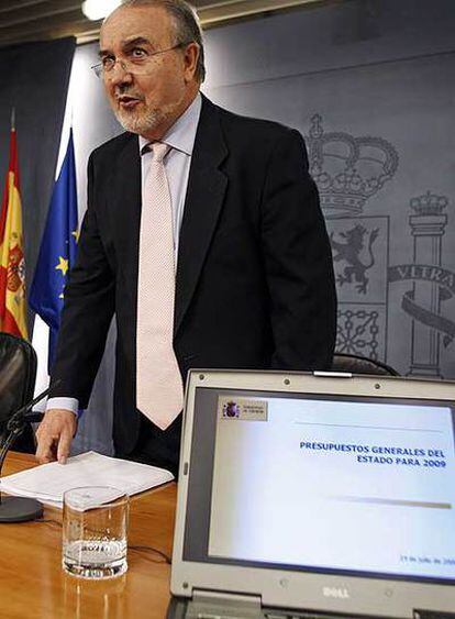 Solbes, durante la presentación de los últimos Presupuestos.