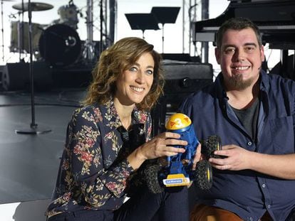 Los presentadores de La Marat&oacute;, Helena Garcia Melero y Ferran Aixal&agrave;.