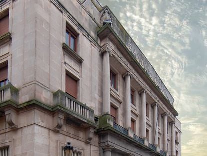 Edificio de la antigua sucursal del Banco de España en Soria, sede del futuro Centro Nacional de la Fotografía.