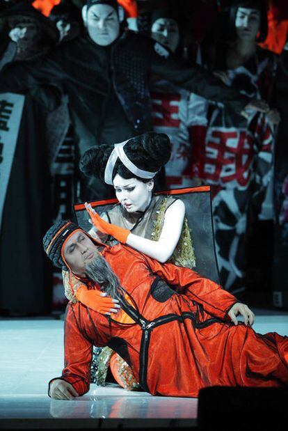 Un momento del montaje de <i>Turandot.</i>