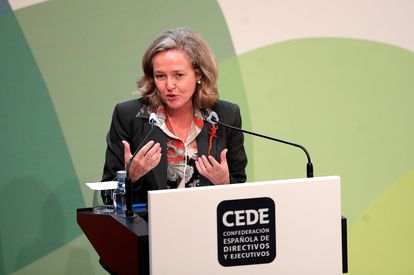 La vicepresidenta y ministra de Economía, Nadia Calviño, el 21 de octubre en Valencia, en el Congreso de Directivos.