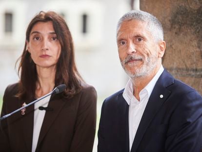 La ministra de Justicia, Pilar Llop, y el ministro del Interior, Fernando Grande-Marlaska, en Santoña (Cantabria), esta mañana.