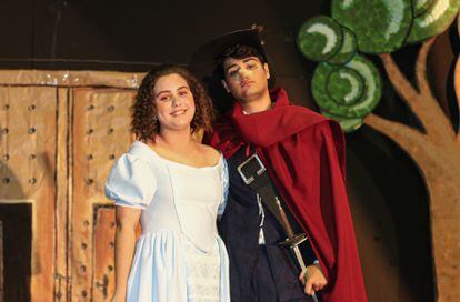 Rita Armenteros y Álvaro Yuste, intérpretes de Roxana y Cyrano.