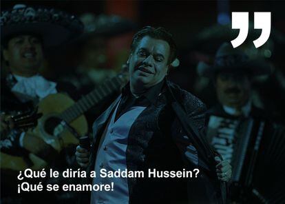 <b>28 de agosto</b> Juan Gabriel era una de las pocas figuras de la farándula mexicana a la que se le perdonaba todo. Era un ídolo reconocido y admirado por los muy diversos sectores de México sin importar las distinciones socioeconómicas y la región del país donde se le escuchara. En agosto de 2014, Juan Gabriel se entrevistó a sí mismo para anunciar su retorno a los escenarios. Cuatro meses antes había suspendido su gira por problemas de salud. Nadie más que él podía publicitar su retorno de esa forma. Alberto Aguilera Valadez habló con humor con su álter ego Juan Gabriel. “Extraño los shows, a mis mariachis, los aplausos, mi gente”, se dijo Aguilera a sí mismo. <b>Por Luis Pablo Beauregard</b>