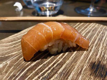 Mekajiki, pez espada (blue marlin) madurado durante 50 días por Kimura / Capel 