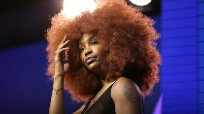 SZA, en una actuación en Los Ángeles en octubre de 2019.