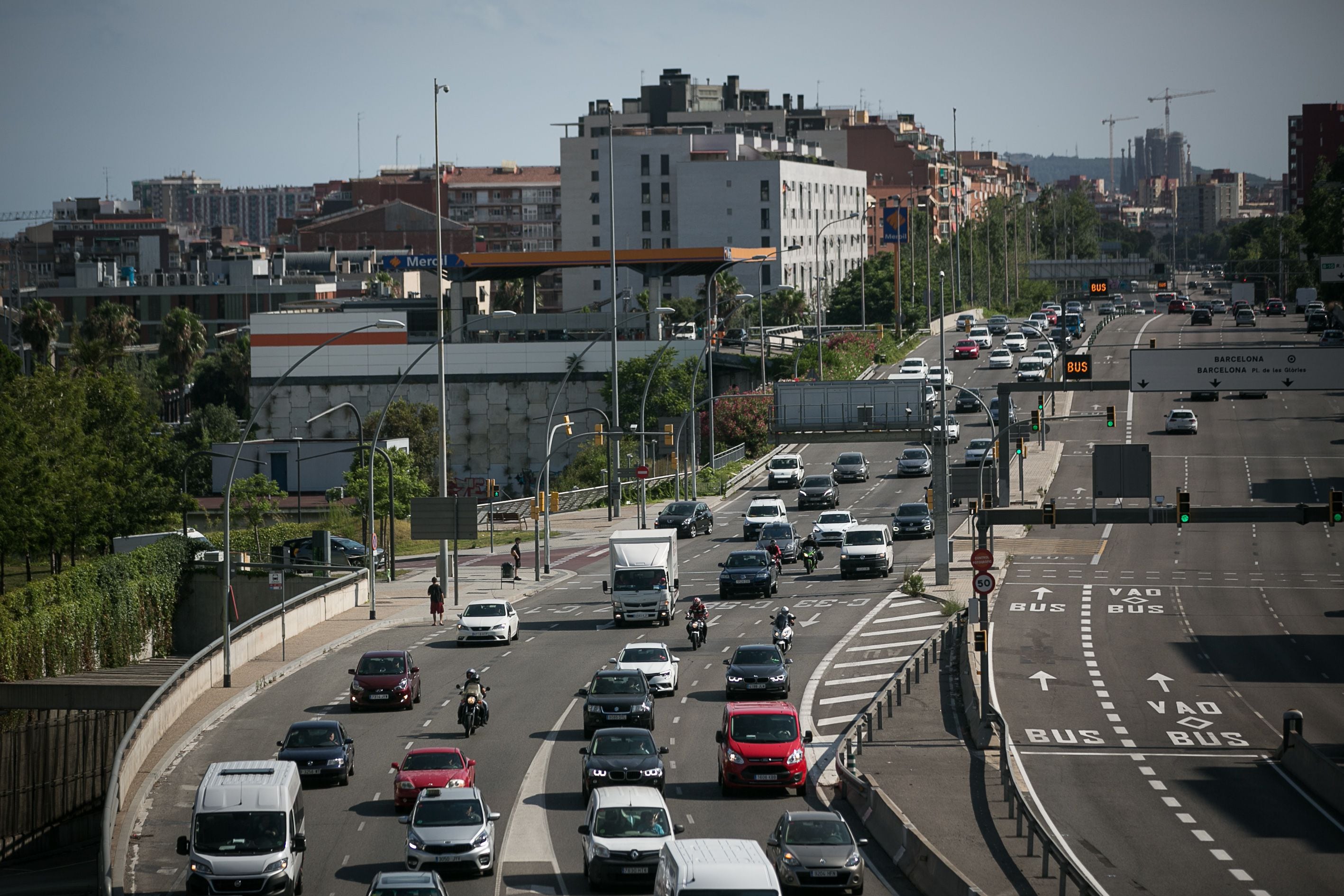 El salario de referencia metropolitano de Barcelona se situó en 2023 en 1.516 euros mensuales