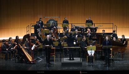 Benjamin Alard (clave) y la Mahler Chamber Orchestra, bajo la dirección de Pablo Heras-Casado.