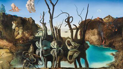 'Cisnes reflejando elefantes' (1937), de Salvador Dalí.