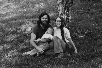 Stewart Butterfield con pocos meses y con sus padres, en los tiempos de la comuna hippy cuando se llamaba Dharma.