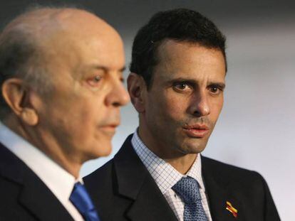 Henrique Capriles con Jos&eacute; Serra, canciller brasile&ntilde;o. 