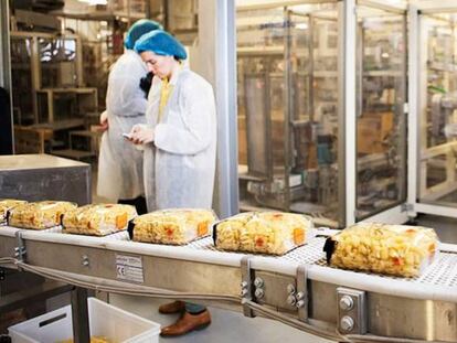 L&iacute;nea de producci&oacute;n de pastas Garofalo, una de las marcas de Ebro Foods.