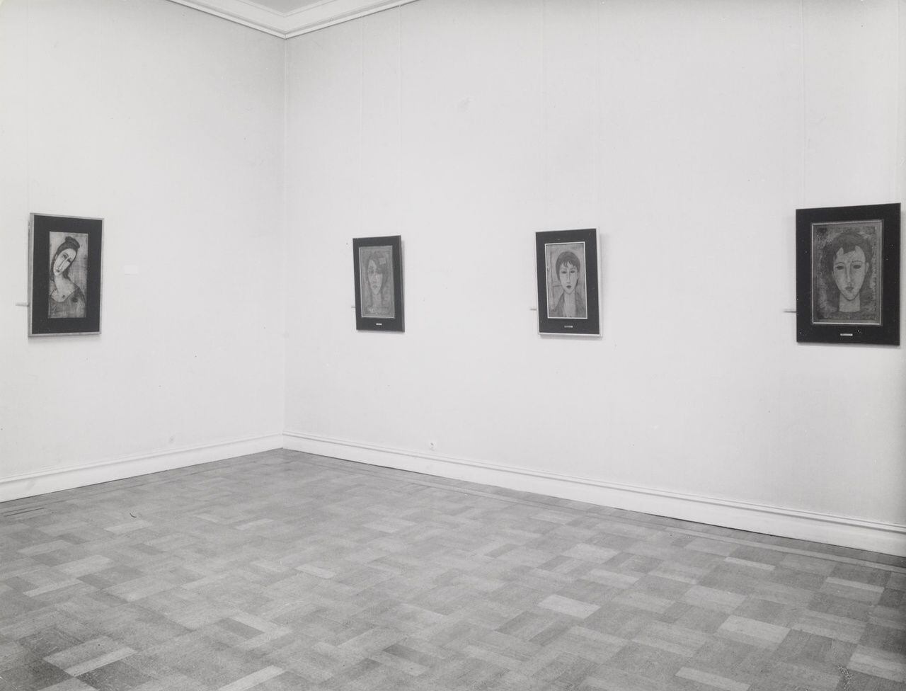 Exposición con obras artibuidas a Modigliani de Utrecht, de 1968, en una imagen de la web del Centraal Museum.