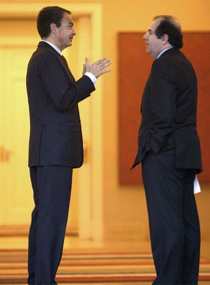 Zapatero y Herrera, ayer, en La Moncloa.