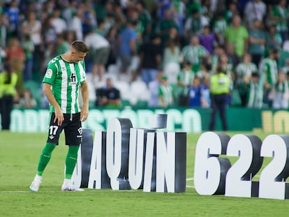 Joaquín tras su último partido en la Liga, entre el Betis y el Valencia, en el Benito Villamarín.