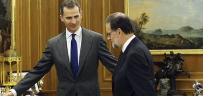 El Rey Felipe VI recibe al presidente del Gobierno en funciones y l&iacute;der del PP, Mariano Rajoy.