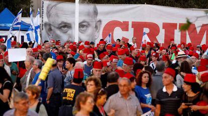 Manifestación de la oposición israelí, el sábado en Tel Aviv.