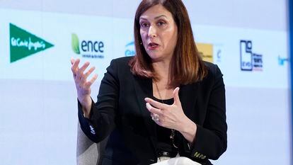 Carolina Martinoli, directora de Personas, Asuntos Corporativos y Sostenibilidad de IAG.