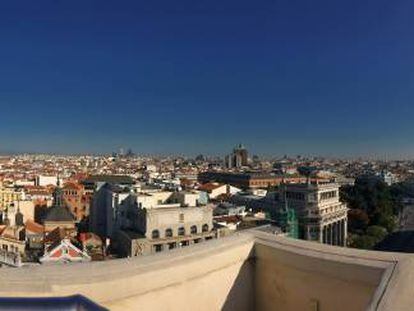 Vista panorámica de Madrid desde el Círculo de Bellas Artes.