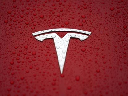 Ya hay fecha de presentación del Tesla Model Y junto al estreno de los nuevos Supercharger