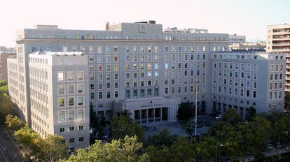 Fachada del Ministerio de Defensa.